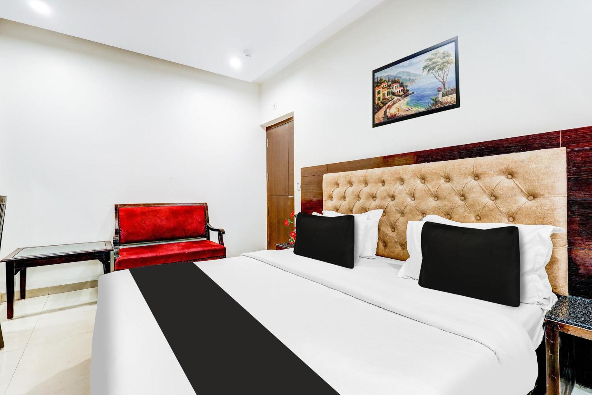 Super Townhouse Arakashan Road Paharganj Formerly Mohan International New Delhi Eksteriør bilde